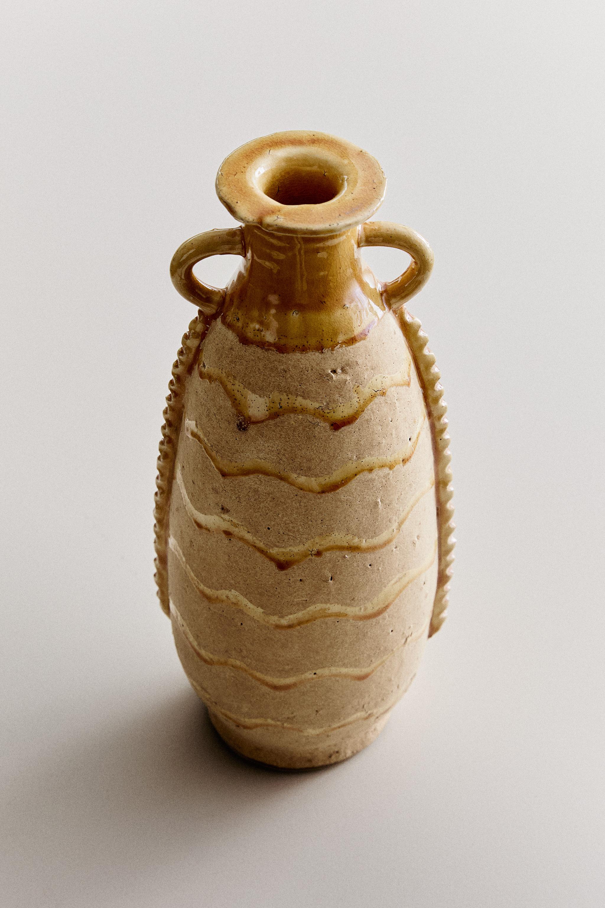 DECORATIVE TERRACOTTA VASE WITH HANDLES